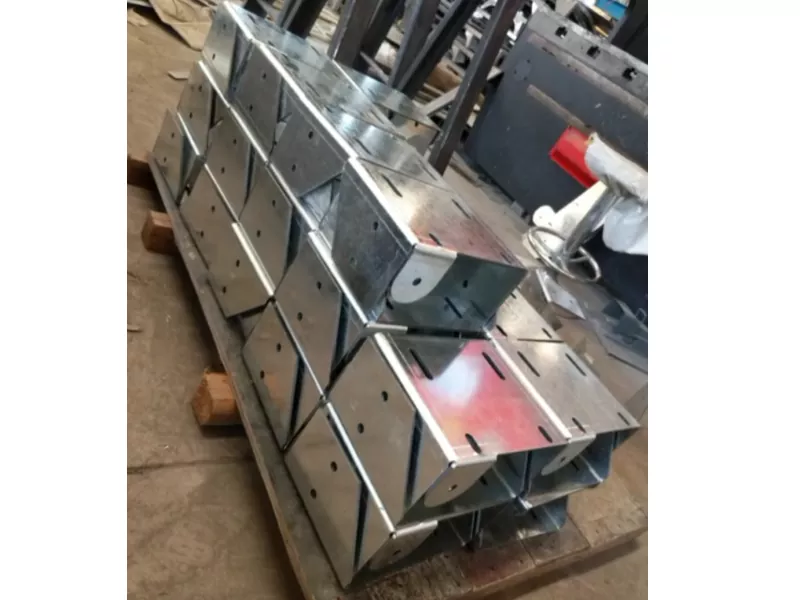 الانحناء قطع قطع الليزر تصنيع قوس معدني